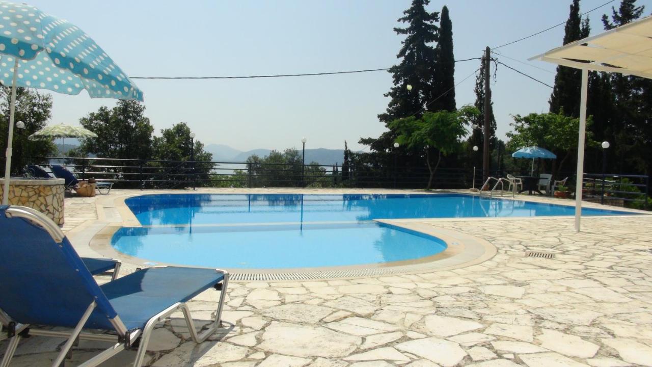 Kerasia - 4 & Apartament