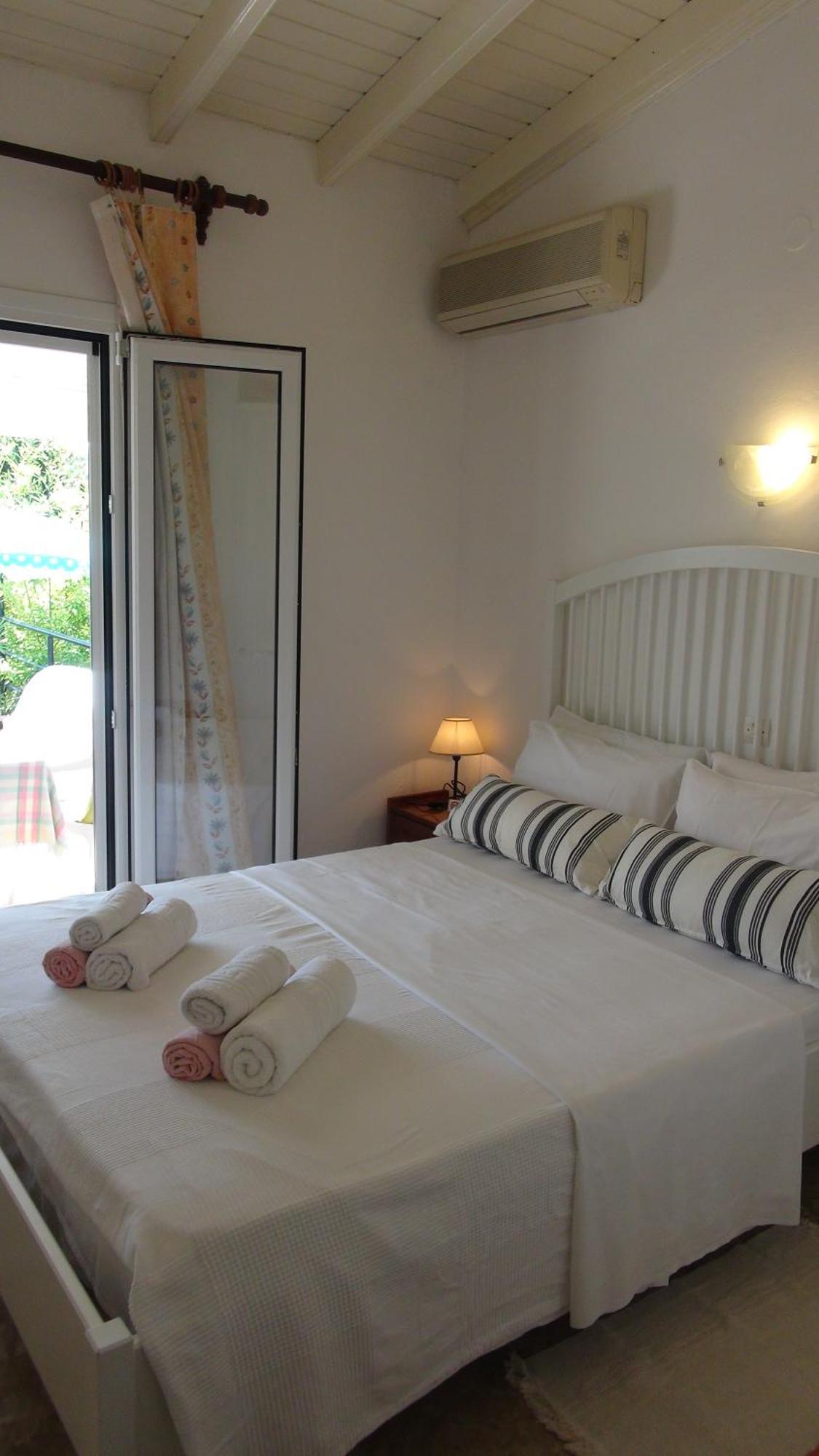 Kerasia - 4 & Apartament