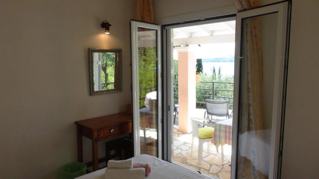 Apartament Kerasia - 4 &