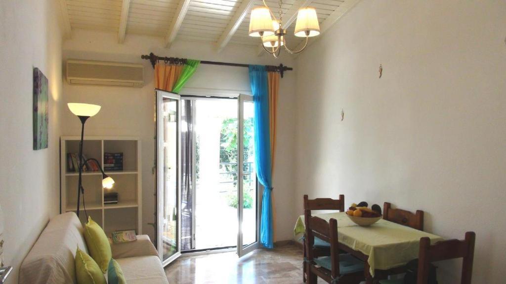 Kerasia - 4 & Apartament *